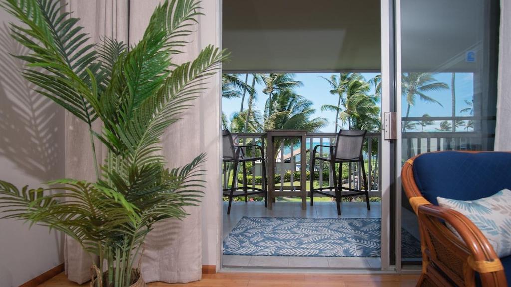 Molokai Island Retreat With Beautiful Ocean Views And Pool - Newly Remodeled! Apartment Ualapue Luaran gambar